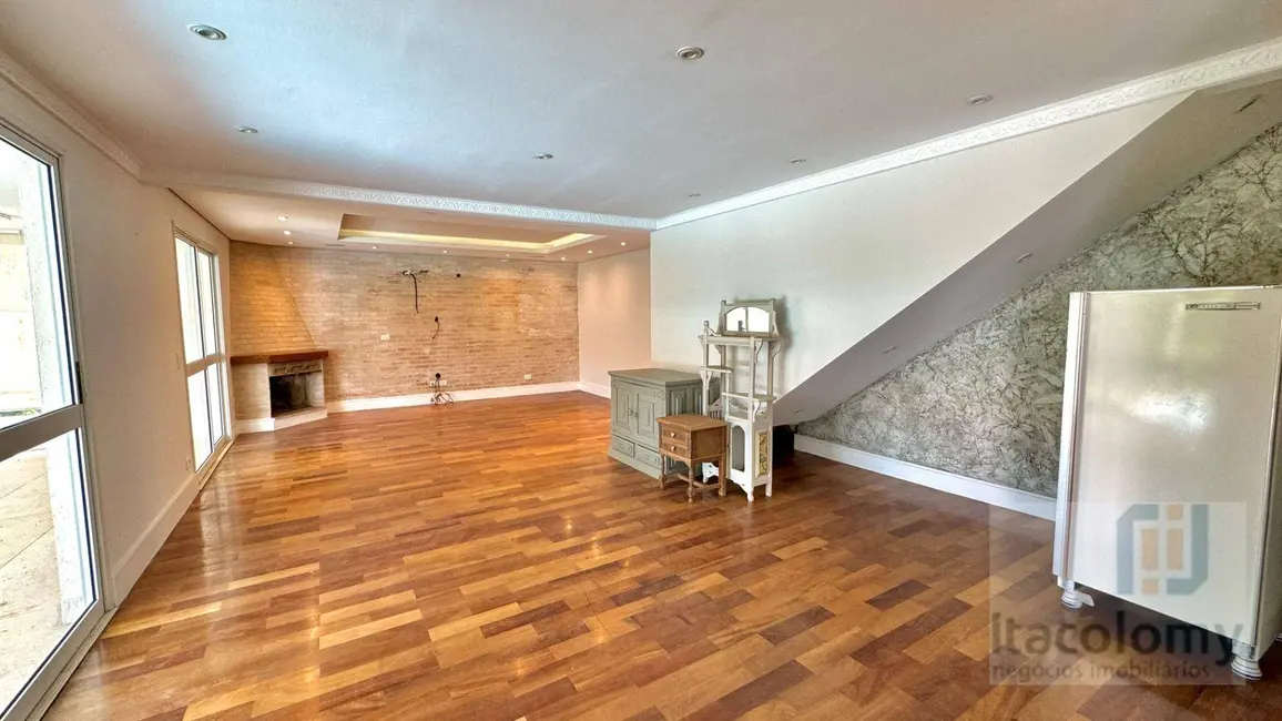 Foto 3 de Casa de Condomínio com 4 quartos à venda, 330m2 em Tamboré, Santana De Parnaiba - SP