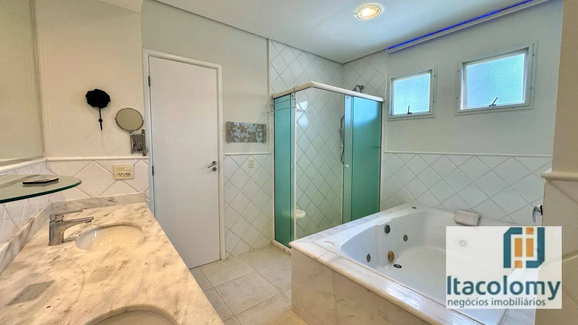 Foto 8 de Casa de Condomínio com 4 quartos à venda, 330m2 em Tamboré, Santana De Parnaiba - SP