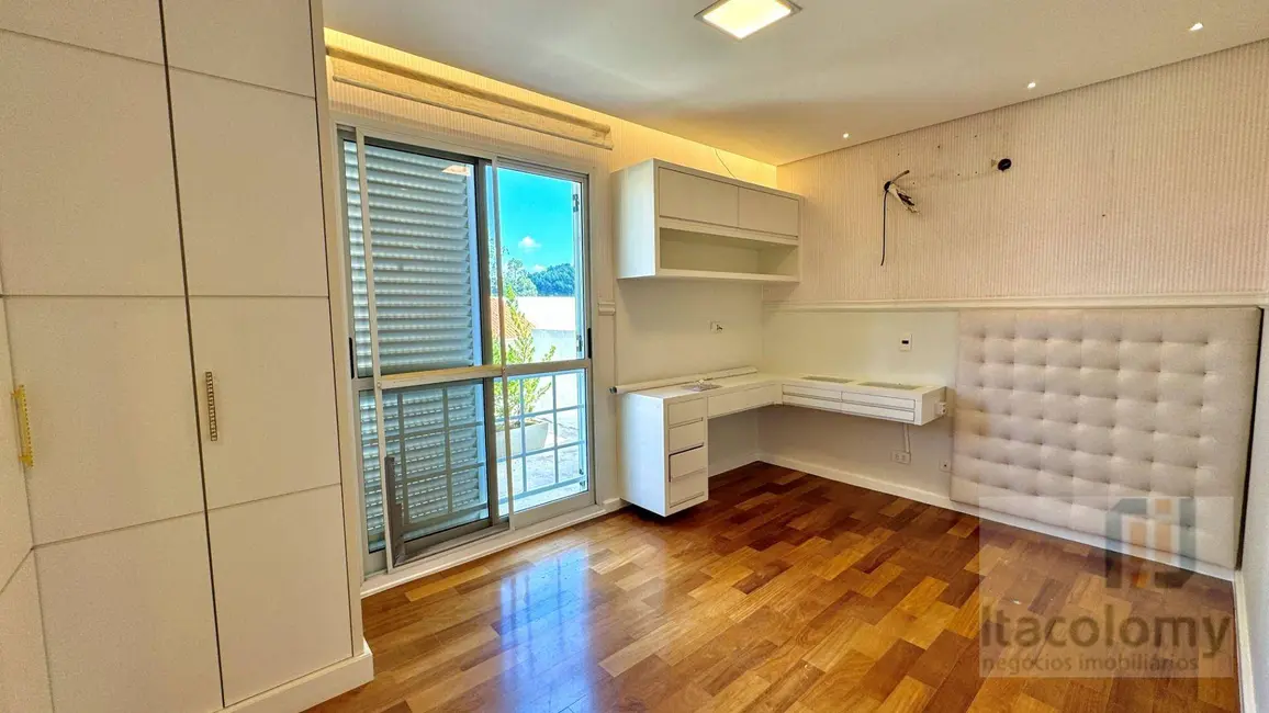 Foto 9 de Casa de Condomínio com 4 quartos à venda, 330m2 em Tamboré, Santana De Parnaiba - SP