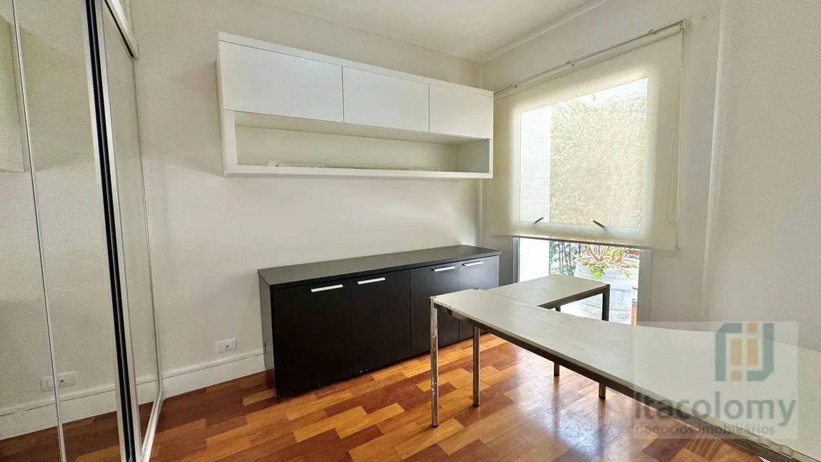 Foto 5 de Casa de Condomínio com 4 quartos à venda, 330m2 em Tamboré, Santana De Parnaiba - SP