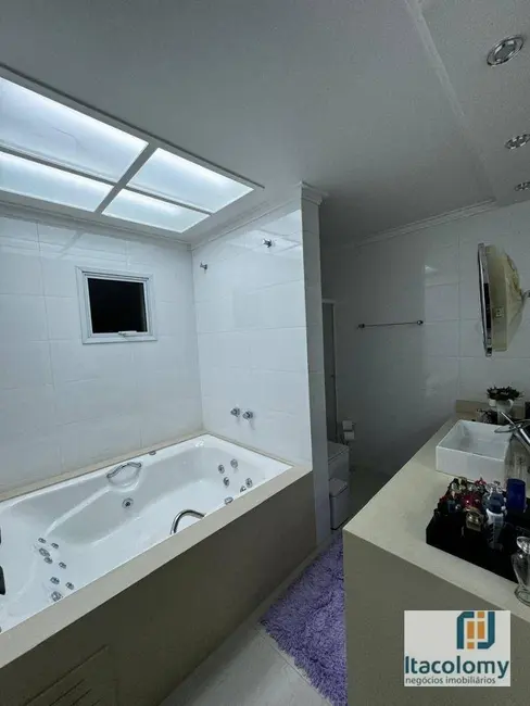 Foto 6 de Casa de Condomínio com 3 quartos à venda, 290m2 em Tamboré, Santana De Parnaiba - SP