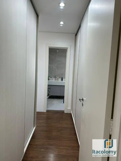 Apartamento com 3 quartos à venda, 158m2 em Santana De Parnaiba - SP - imagem 6 Foto 6 de Apartamento com 3 quartos à venda, 158m2 em Santana De Parnaiba - SP