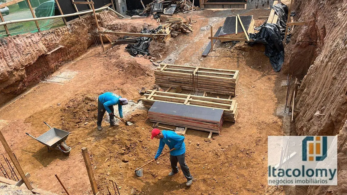 Foto 3 de Casa de Condomínio com 4 quartos à venda, 450m2 em Santana De Parnaiba - SP