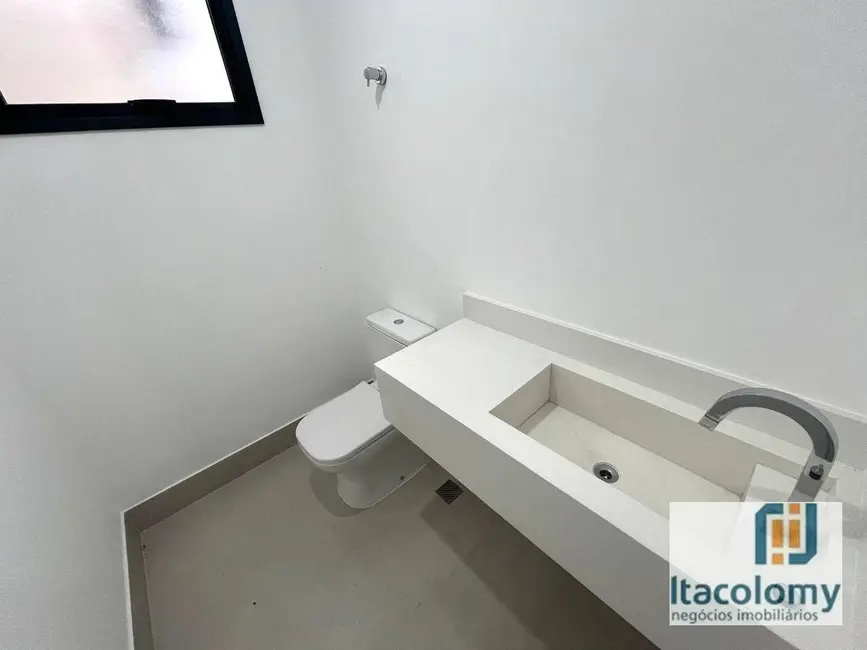 Foto 5 de Casa de Condomínio com 4 quartos à venda, 360m2 em Santana De Parnaiba - SP