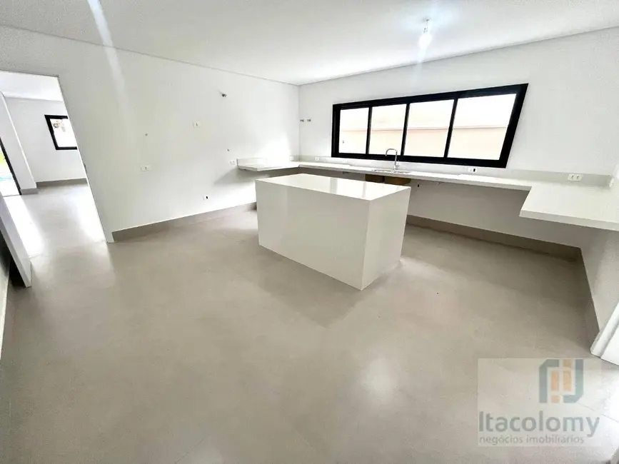 Foto 6 de Casa de Condomínio com 4 quartos à venda, 360m2 em Santana De Parnaiba - SP