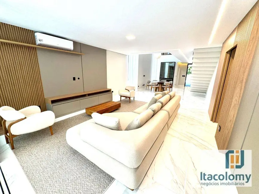 Foto 9 de Casa de Condomínio com 6 quartos à venda, 420m2 em Santana De Parnaiba - SP