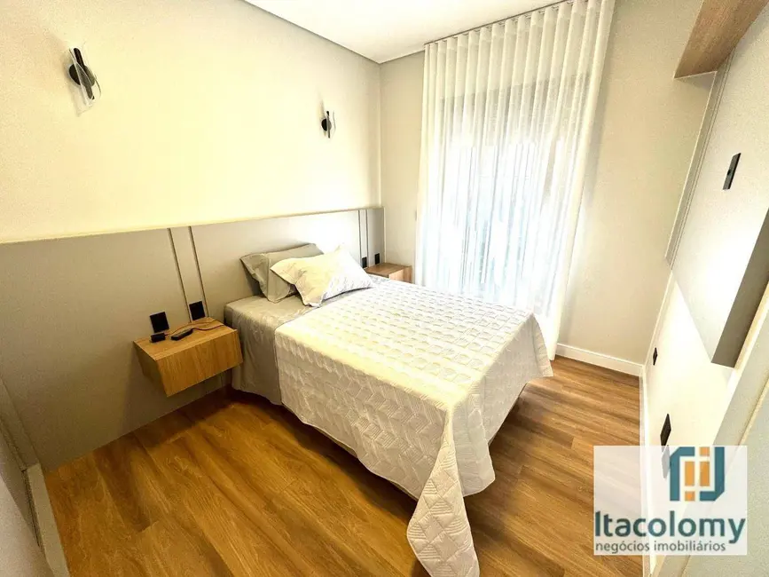 Foto 5 de Casa de Condomínio com 6 quartos à venda, 420m2 em Santana De Parnaiba - SP