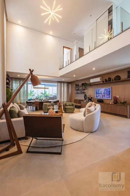 Foto 2 de Casa de Condomínio com 4 quartos à venda, 420m2 em Tamboré, Santana De Parnaiba - SP