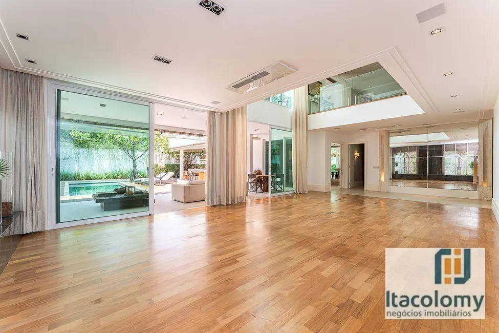 Foto 3 de Casa de Condomínio com 4 quartos à venda, 840m2 em Barueri - SP