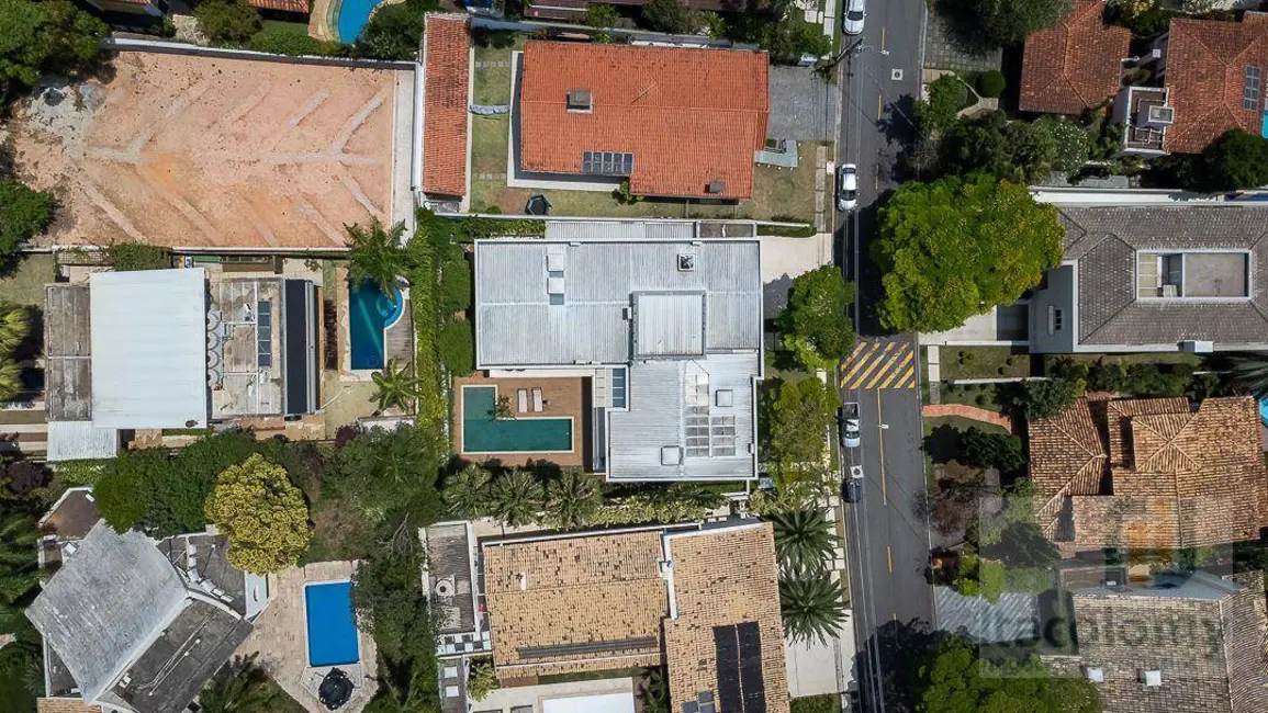 Casa de Condomínio com 4 quartos à venda, 840m2 em Barueri - SP - imagem 8 Foto 8 de Casa de Condomínio com 4 quartos à venda, 840m2 em Barueri - SP