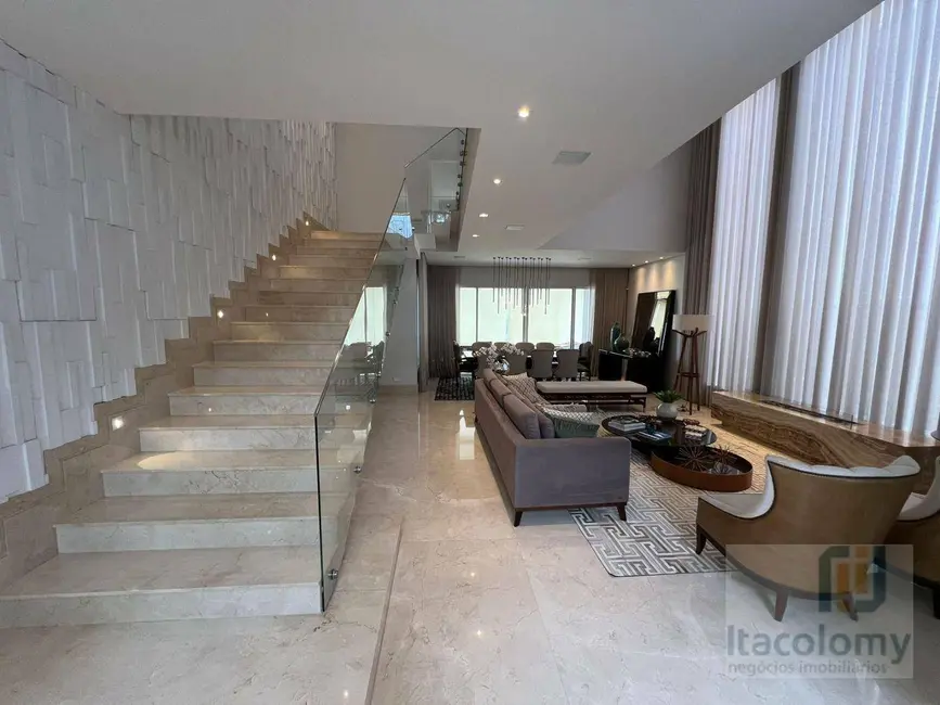 Foto 4 de Casa de Condomínio com 4 quartos à venda, 565m2 em Tamboré, Barueri - SP