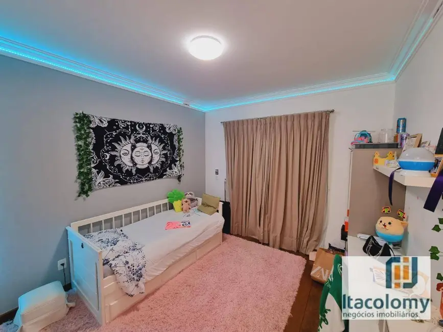 Foto 9 de Casa de Condomínio com 4 quartos à venda, 420m2 em Santana De Parnaiba - SP