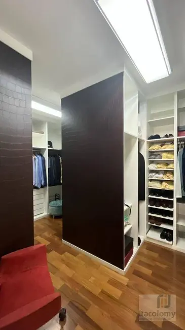 Foto 9 de Apartamento com 4 quartos à venda, 261m2 em Barueri - SP