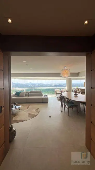 Foto 1 de Apartamento com 4 quartos à venda, 261m2 em Barueri - SP