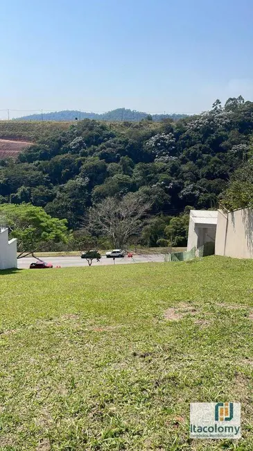 Foto 4 de Terreno / Lote à venda, 616m2 em Paiol Velho, Santana De Parnaiba - SP