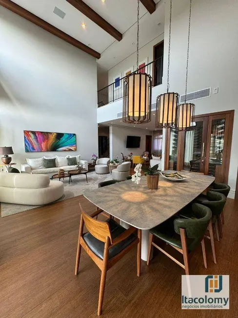 Foto 2 de Casa de Condomínio com 5 quartos à venda, 758m2 em Santana De Parnaiba - SP