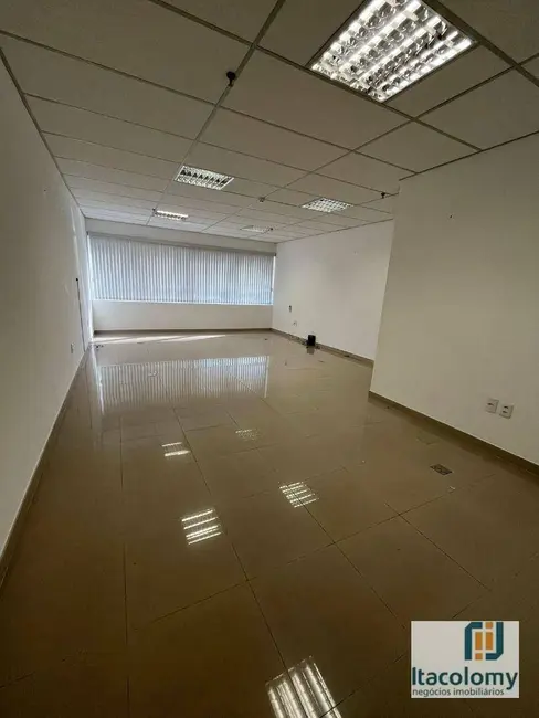 Foto 2 de Sala Comercial para alugar, 42m2 em Alphaville Industrial, Barueri - SP