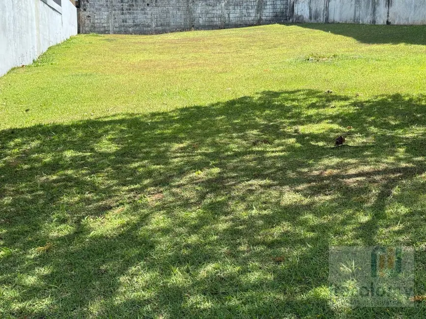 Foto 3 de Terreno / Lote à venda, 360m2 em Santana De Parnaiba - SP