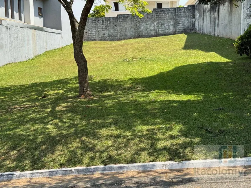 Foto 2 de Terreno / Lote à venda, 360m2 em Santana De Parnaiba - SP