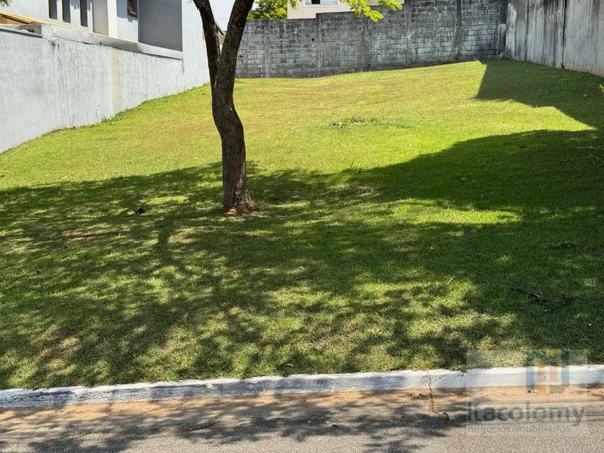 Foto 8 de Terreno / Lote à venda, 360m2 em Santana De Parnaiba - SP