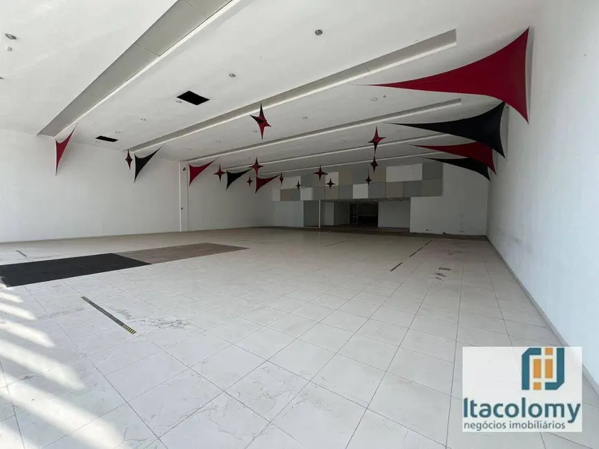 Loja para alugar, 5760m2 em Tamboré, Barueri - SP - imagem 7 Foto 7 de Loja para alugar, 5760m2 em Tamboré, Barueri - SP