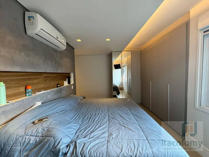 Foto 7 de Casa de Condomínio com 3 quartos à venda, 407m2 em Santana De Parnaiba - SP