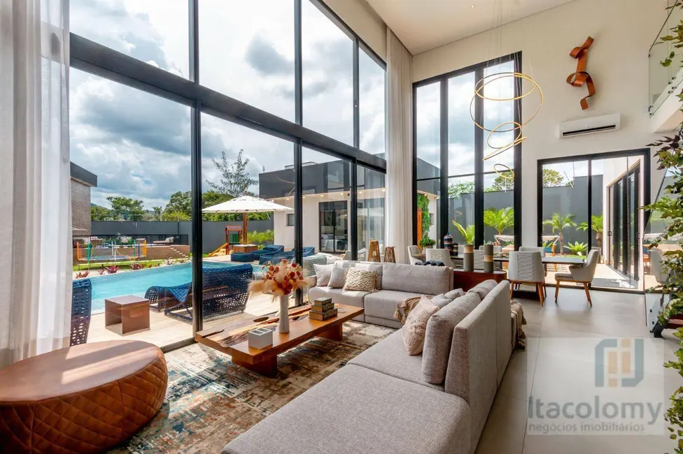 Foto 5 de Casa de Condomínio com 8 quartos à venda, 1500m2 em Pardinho - SP