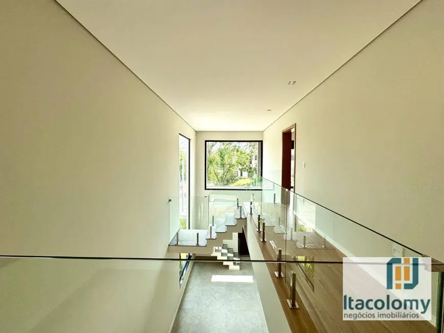 Foto 8 de Casa de Condomínio com 3 quartos à venda, 278m2 em Suru, Santana De Parnaiba - SP