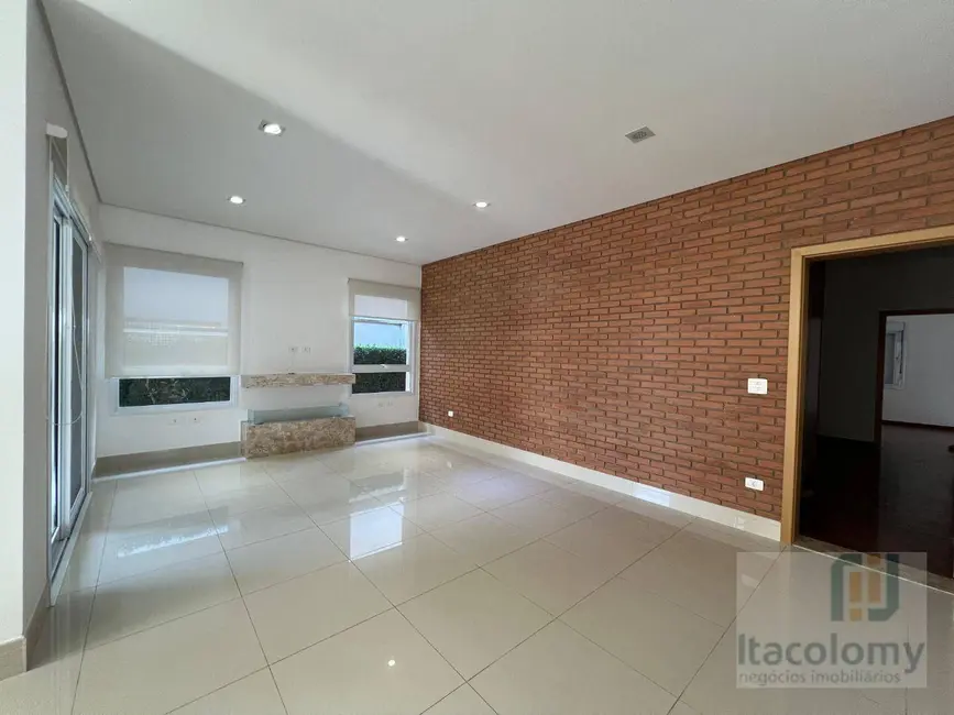 Foto 4 de Casa de Condomínio com 4 quartos à venda, 490m2 em Santana De Parnaiba - SP