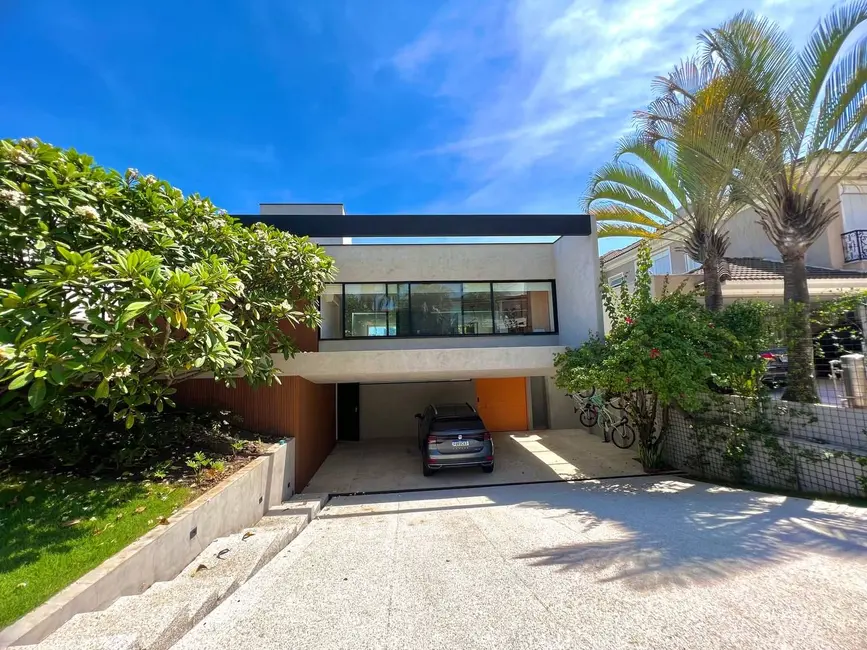 Foto 6 de Casa de Condomínio com 3 quartos à venda, 571m2 em Barueri - SP