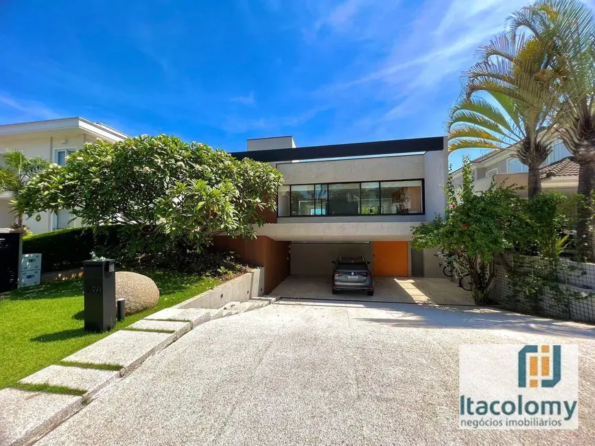 Foto 5 de Casa de Condomínio com 3 quartos à venda, 571m2 em Barueri - SP