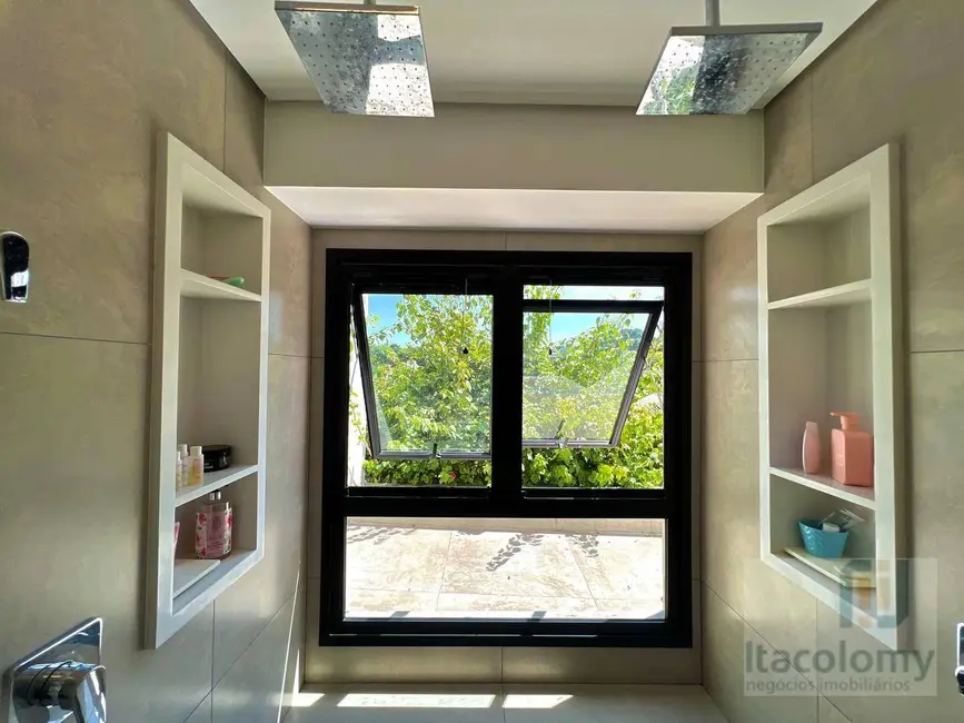 Casa de Condomínio com 3 quartos à venda, 571m2 em Barueri - SP - imagem 8 Foto 8 de Casa de Condomínio com 3 quartos à venda, 571m2 em Barueri - SP