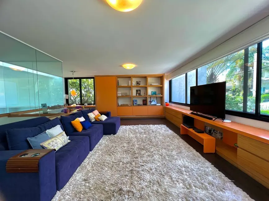 Foto 3 de Casa de Condomínio com 3 quartos à venda, 571m2 em Barueri - SP