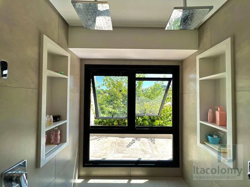 Foto 8 de Casa de Condomínio com 3 quartos à venda, 571m2 em Barueri - SP