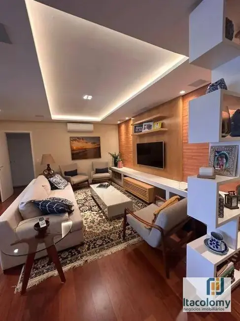 Foto 5 de Apartamento com 3 quartos à venda, 172m2 em Santana De Parnaiba - SP