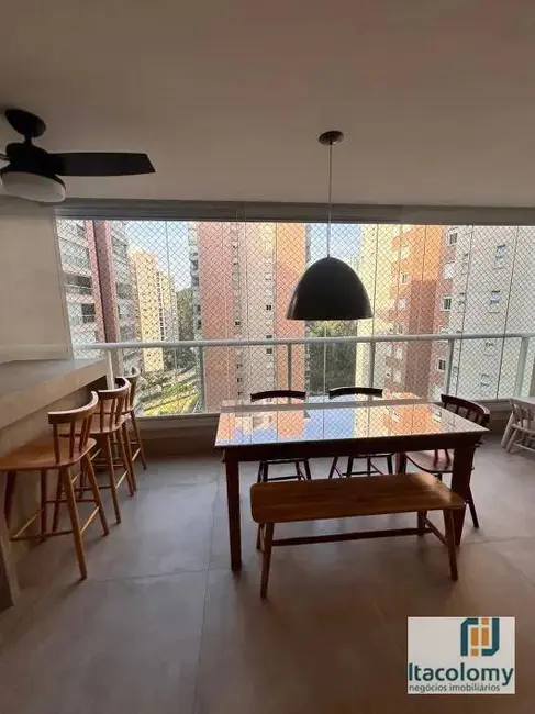 Foto 8 de Apartamento com 3 quartos à venda, 172m2 em Santana De Parnaiba - SP