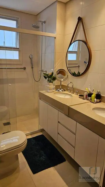 Foto 7 de Apartamento com 3 quartos à venda, 200m2 em Santana De Parnaiba - SP