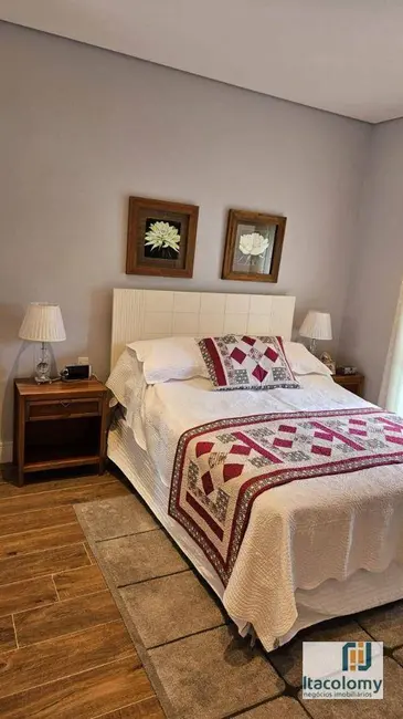 Foto 9 de Apartamento com 3 quartos à venda, 200m2 em Santana De Parnaiba - SP