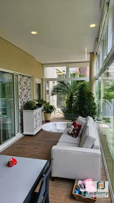 Foto 6 de Apartamento com 3 quartos à venda, 200m2 em Santana De Parnaiba - SP