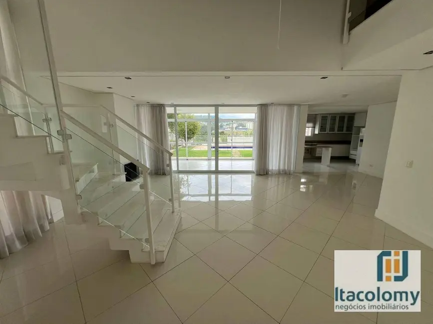 Foto 3 de Casa de Condomínio com 5 quartos à venda, 420m2 em Tamboré, Santana De Parnaiba - SP