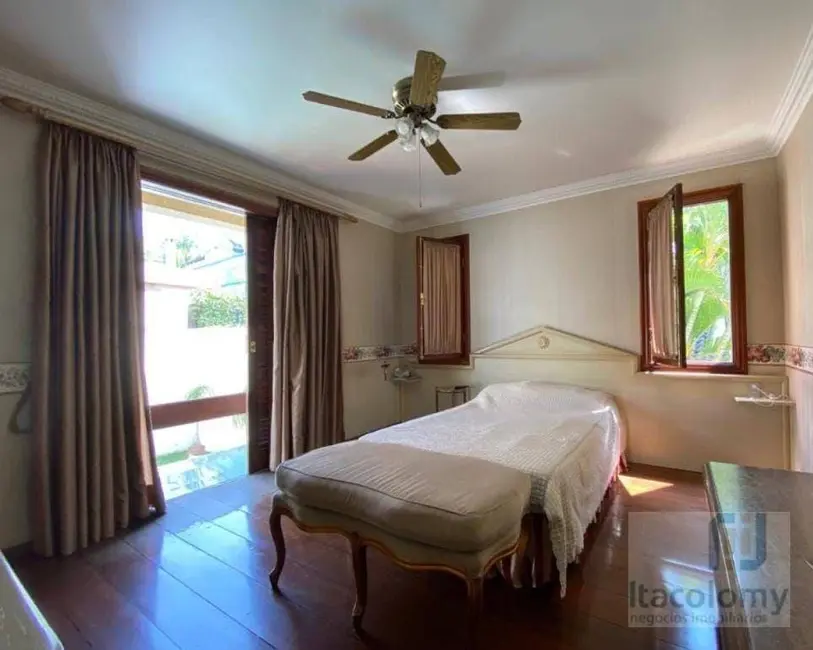 Foto 8 de Casa de Condomínio com 4 quartos à venda, 640m2 em Barueri - SP