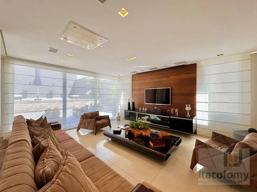 Foto 3 de Casa de Condomínio com 5 quartos à venda, 560m2 em Barueri - SP