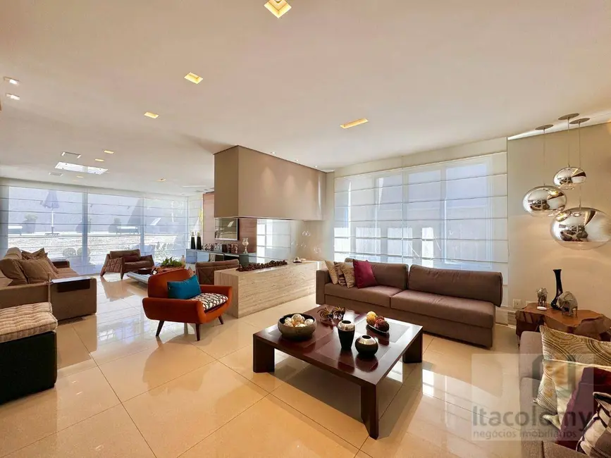 Foto 7 de Casa de Condomínio com 5 quartos à venda, 560m2 em Barueri - SP