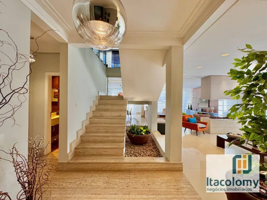 Foto 5 de Casa de Condomínio com 5 quartos à venda, 560m2 em Barueri - SP