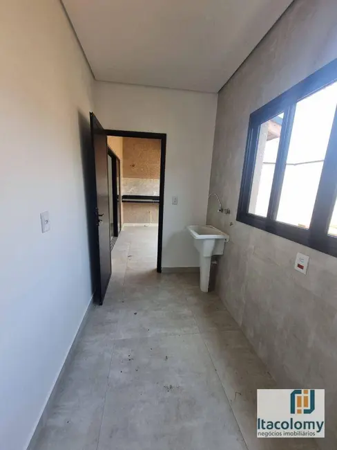 Casa de Condomínio com 3 quartos à venda, 140m2 em Aracariguama - SP - imagem 8 Foto 8 de Casa de Condomínio com 3 quartos à venda, 140m2 em Aracariguama - SP