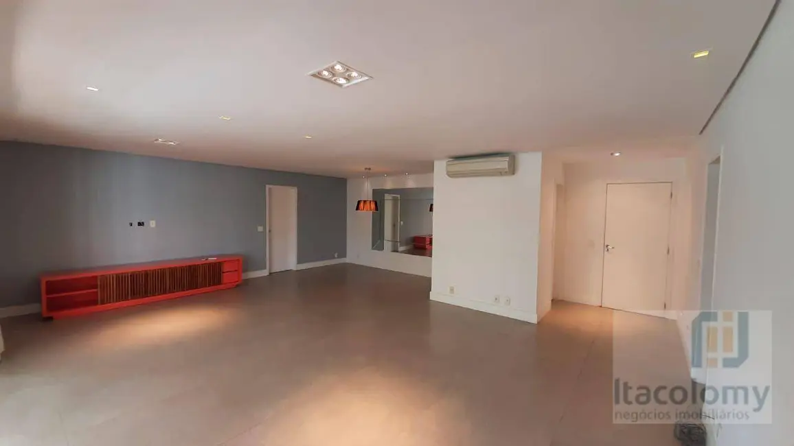 Foto 2 de Apartamento com 3 quartos à venda, 202m2 em Santana De Parnaiba - SP