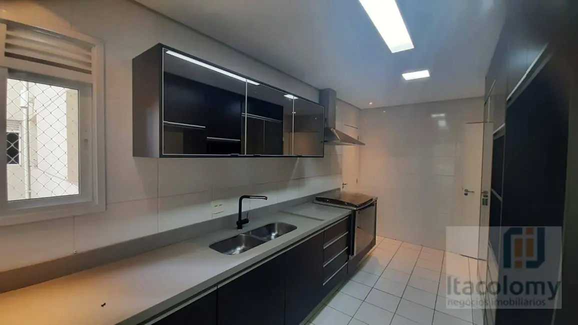 Foto 5 de Apartamento com 3 quartos à venda, 202m2 em Santana De Parnaiba - SP