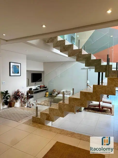 Foto 2 de Casa de Condomínio com 3 quartos à venda, 420m2 em Colinas da Anhangüera, Santana De Parnaiba - SP