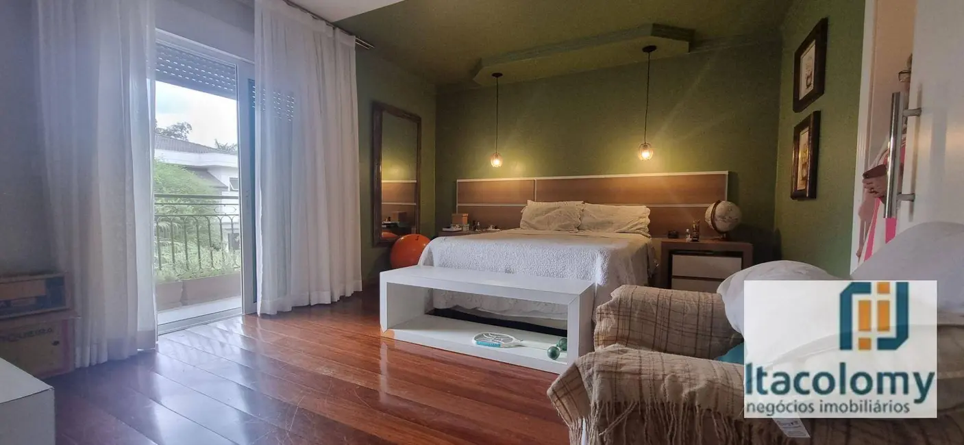 Casa de Condomínio com 4 quartos para alugar, 450m2 em Alphaville Conde II, Barueri - SP - imagem 5 Foto 5 de Casa de Condomínio com 4 quartos para alugar, 450m2 em Alphaville Conde II, Barueri - SP