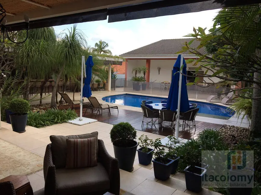 Foto 4 de Casa de Condomínio com 4 quartos à venda, 1358m2 em Barueri - SP